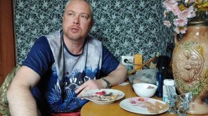 Мукбанг. Винегрет, вяленая куриная грудка и битая редиска.  Притчи Соломона глава 6.