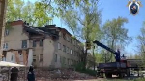 В Малоярославце начали разбор завалов в общежитии, поврежденном взрывом бытового газа, сообщили Т