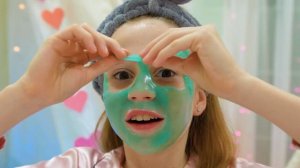 Настя участвует в конкурсе красоты