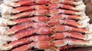 Клешни краба стригуна варено мороженые