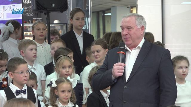 Выставка «Мы и достижения нашей Родины»
