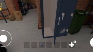 Играю в новую игру:(побег от блогера)