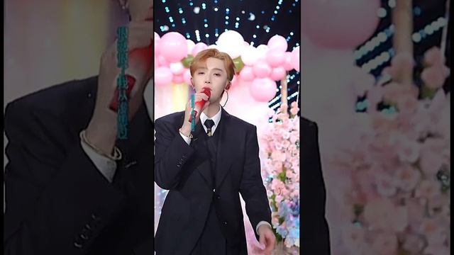 峰峰疯了  Fengfeng  is crazy Фэнфэн сошёл с ума