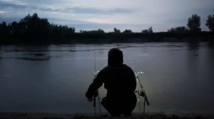 Рыбалка на полуострове в грозу с ночёвкой на фидер.