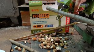аккумуляторный секатор procraft ES28Li в работе