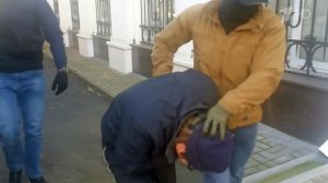 Сотрудники ФСБ задержали в восьми регионах страны пособников украинских спецслужб.