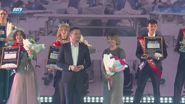 Встреча ректора Татьяны Терентьевой с финалистами конкурса «Мисс и Мистер ВВГУ»