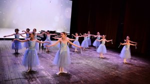 «Феи воды»  - младшая группа хореографического ансамбля «Ассоль»