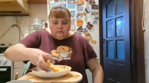 приехала домой устала надо поесть сил нет