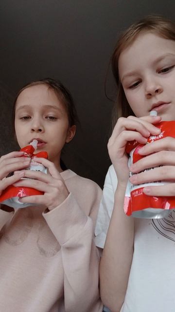 Пробуем клубничное желе🍮🍓🩷