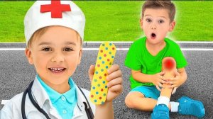 Крис помогает своим друзьям — Полезные истории о правилах для детей!