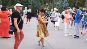 Любовь запретная.....