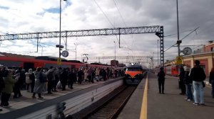 Прибытие ЭР2К - 901 «Юность» на Балтийский вокзал, Санкт-Петербург.