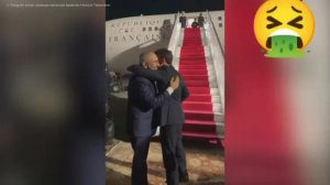 Макрон подмигнул и обменялся сердечками с Пашиняном перед отлетом из Армении.