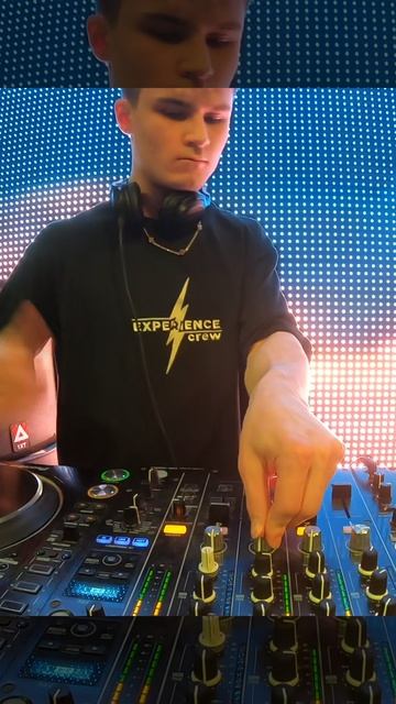 RUNNER 77 - MNEMONIKA DJ SET