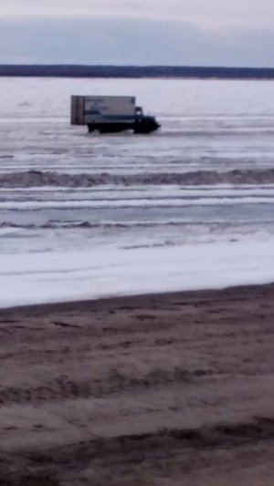 отвага и безрассудство водителей на Лене