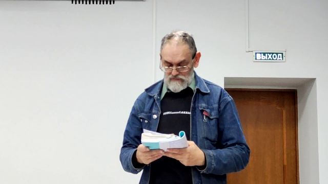 35) Творческий вечер Алексея Морозова "Я отголосок эха что бродит по Руси" ("Про старые дома").