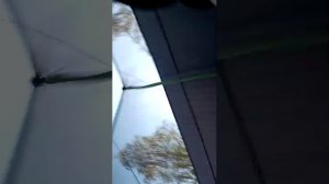 на батуте