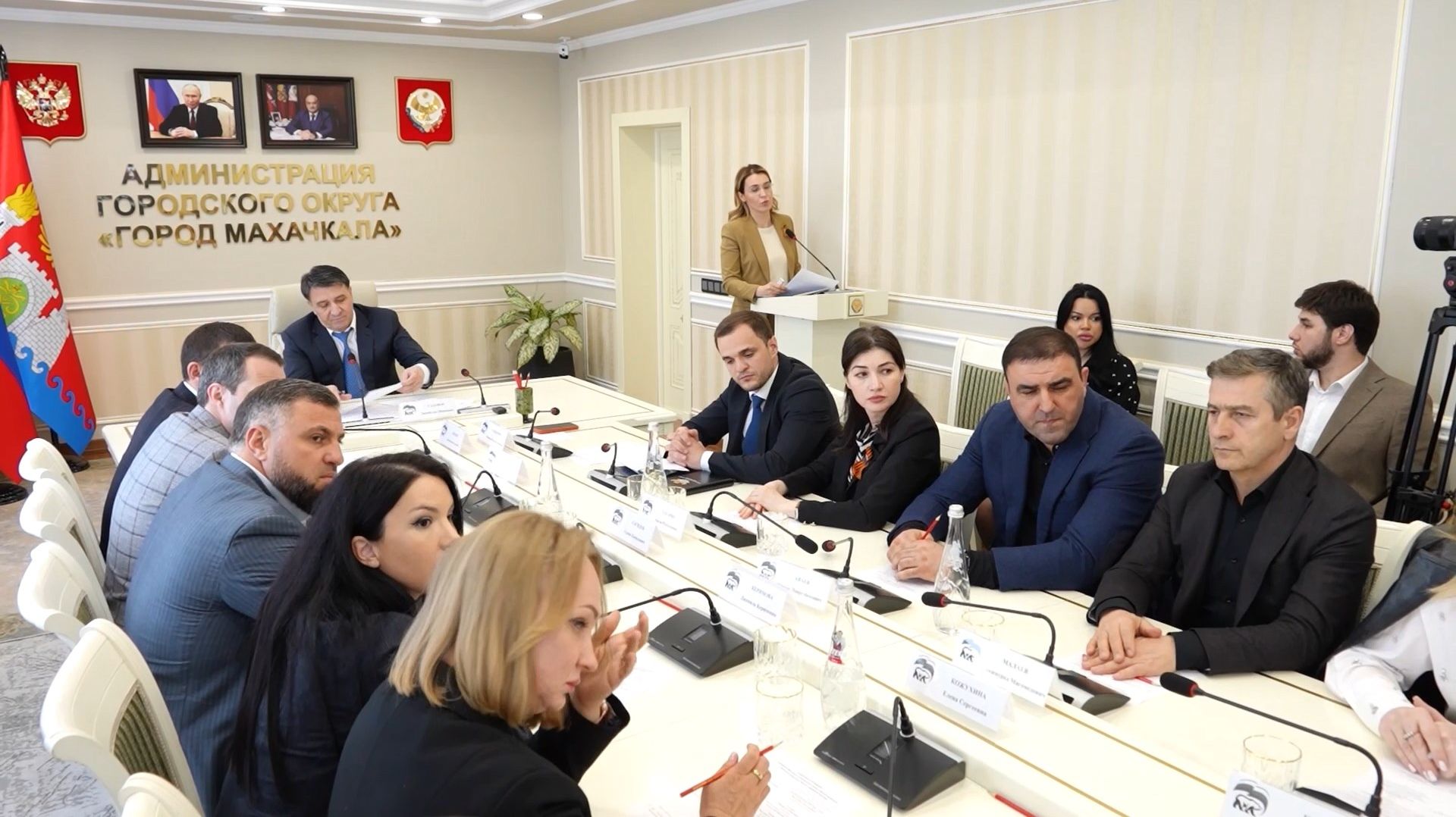 Джамбулат Салавов провел заседание Местного политического совета партии «Единая Россия»