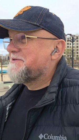 Проплаченные боты в комментариях...