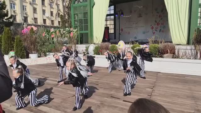 Ultimatum Dance .(Праздник на Тверской пл.)