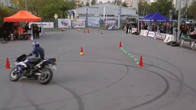 Мотоджимхана, заруба в дождь! Мотошкола в Москве MTmotosport