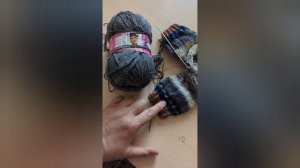 СП Носочная дюжина 4. 1 старт.
носки укороченные из остатков с присутствием серого или черного цвета