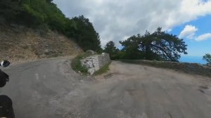Крым на мотоцикле. Серпантин на Ай-Петри.