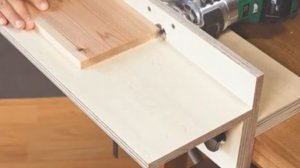 Вертикальный стол для фрезера.