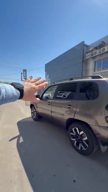 Приехали из г.Таганрог! Нива Травел в комплектации Техно, цвет кориандр
