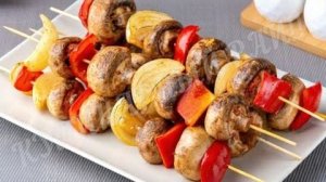 🍄🥗 Грибные шашлычки с овощами в духовке — простой рецепт 🧑_🍳✨