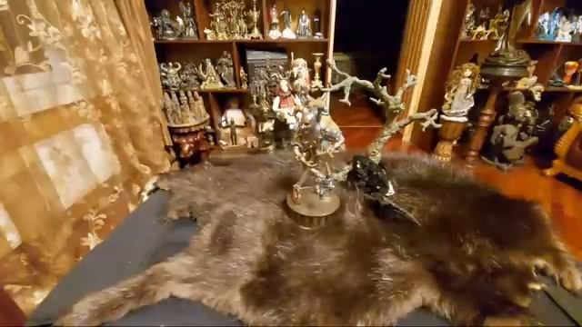 ЧЕРНАЯ КОРОЛЕВА ФРАНЦИИ...