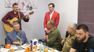Поздравили ветеранов и бойцов