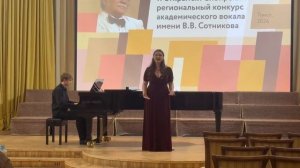 В.Моцарт,Ария Деспины из оп.«Так поступают все женщины»;РНП в обр. А.Гурилев « У ворот девка стоит»