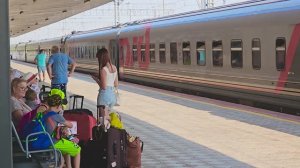 Поезд Анапа Москва 155С Едем на поезде 155 из Анапы в Москву с детьми. Плацкартный вагон РЖД 155С.