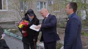 Ветерана Великой Отечественной войны Николая Москаленко поздравили с предстоящим праздником.