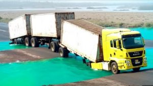 Испытание «Автомобиль против глубокой воды и быстротекущей реки» в BeamNG Drive (ДЛИННОЕ ВИДЕО)