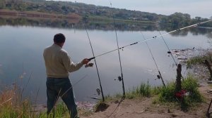 Рыбалка на пробку и сало с чесноком.