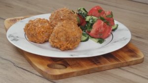 Ежики из фарша с рисом на сковороде в сметанно томатном соусе пошаговый рецепт