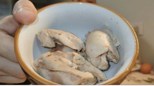Мукбанг-ужин: курица и гречка с тыквой, кабачок, бутерброд. Всех с праздником Днём Победы 9 Мая!