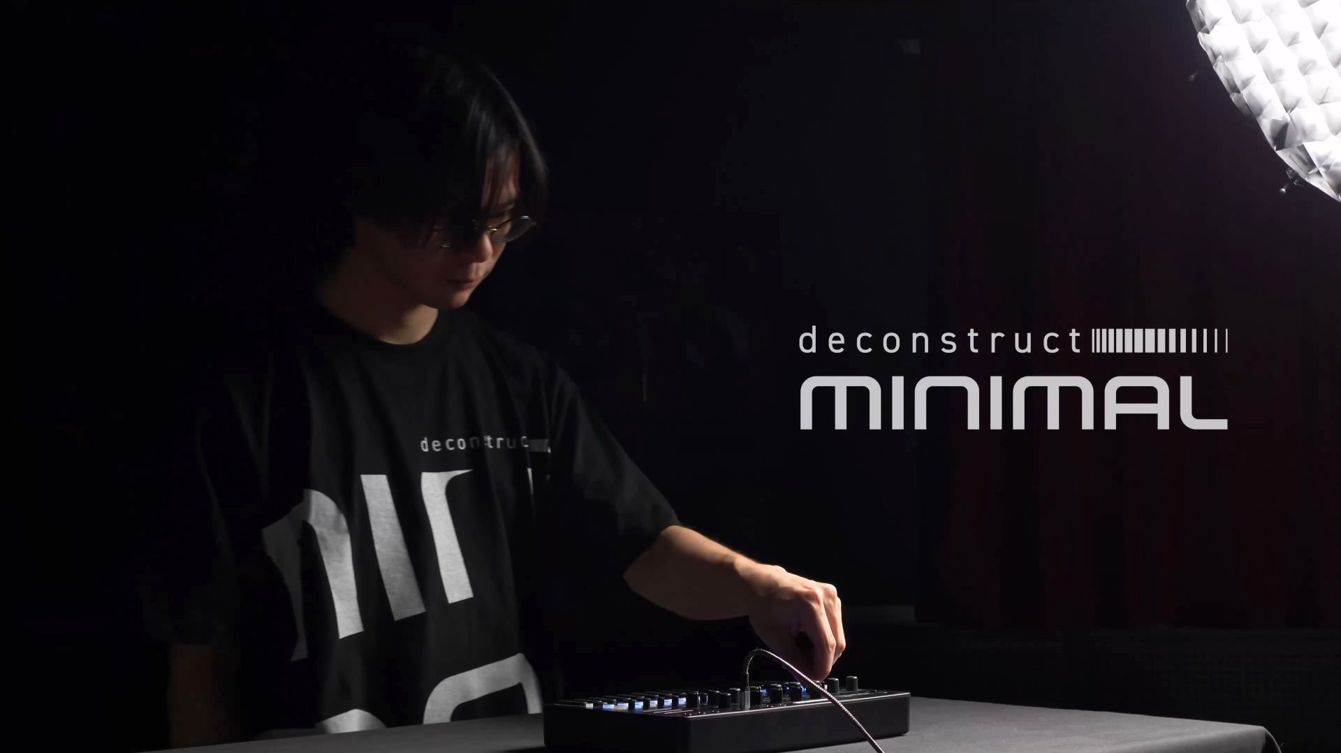 Sonicware Deconstruct Minimal: Hypnotic Groove Machine