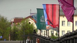 На Волжском проспекте развернулась выставка под открытым небом
