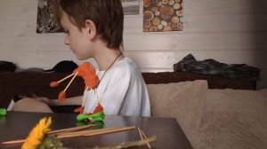 лепка фигурки Бена ганна из пластилина из мультфильма остров сокровищ