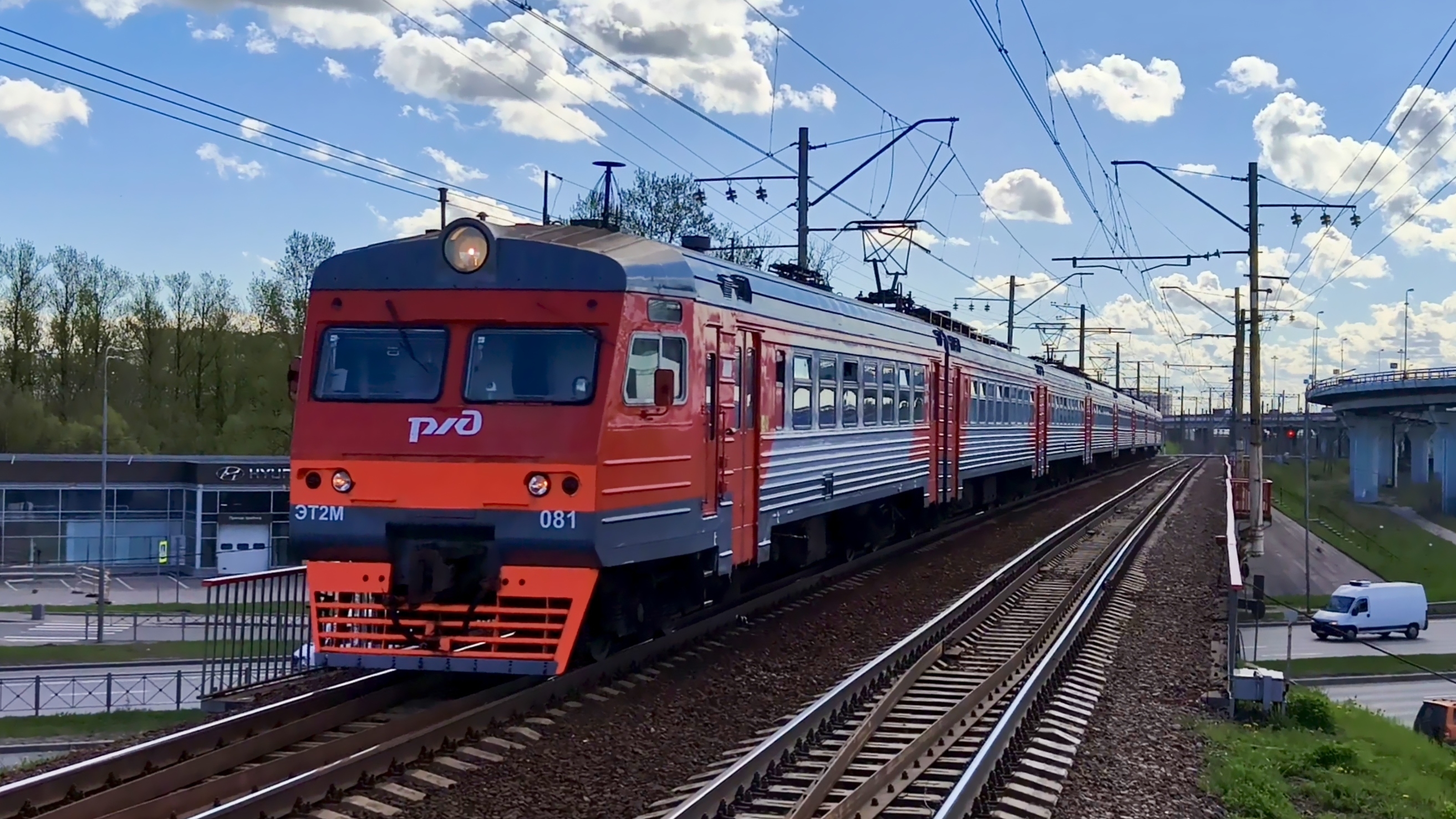 ЭТ2М 081, сообщением - Сиверская - Санкт-Петербург Балтийский на пл. Аэропорт