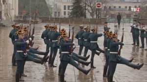 Стальная выдержка и образцовый внешний вид: Президентскому полку – 90 лет