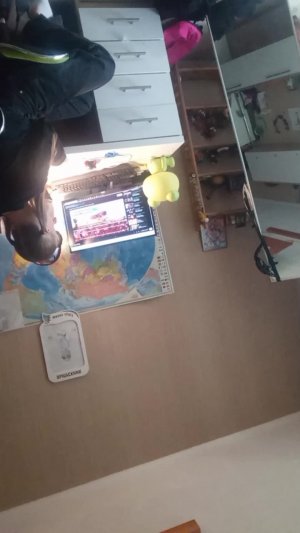 просто сижу, смотрю бокс
