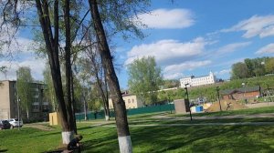 Жизнь в провинции. Образ дня, прогулка по городу.