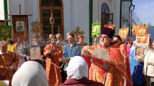Крестный ход на праздник Великомученика Георгия Победоносца в Вознесенско-Георгиевском храме