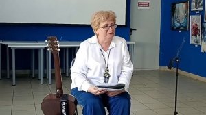 Ольга Кушнирук читает свои стихи