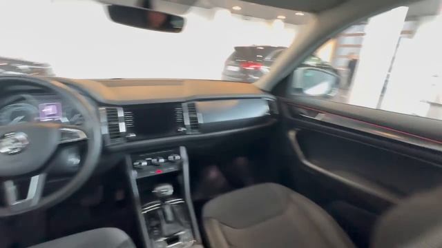 Skoda/ Kodiaq/ I/ Внедорожник 5 дв./ 2.0 AMT (180 л.с.) 4WD/ Ambition Plus